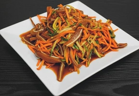 Салат СО СВИНЫМИ УШКАМИ (Азия)