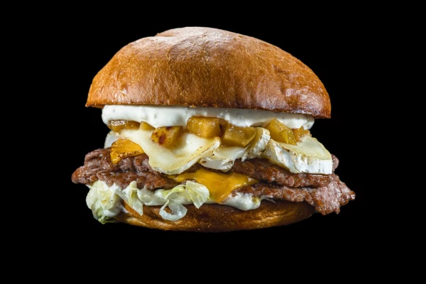 КАМАМБЕР И ПРЯНАЯ ГРУША