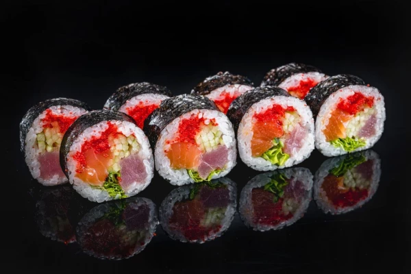 ФУТО МАКИ БАНЗАЙ