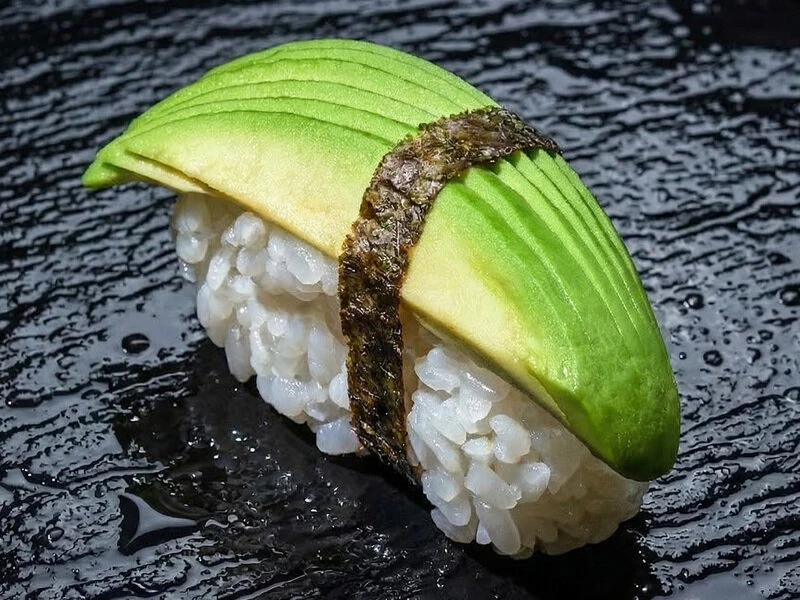 АВОКАДО НИГИРИ