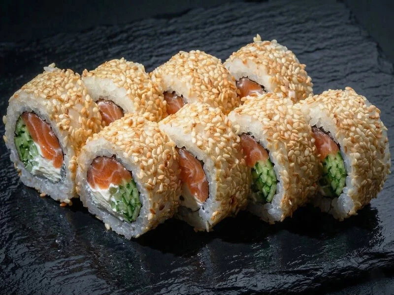 СЯКЕ СПЕШЛ МАКИ