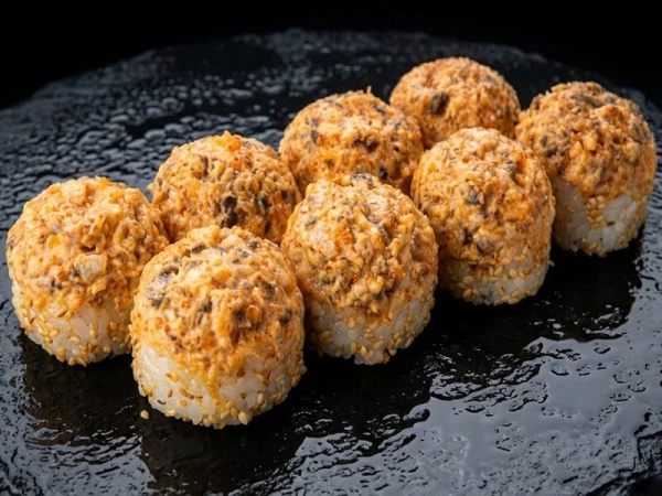 ОСТРЫЙ РОЛЛ С УГРЕМ LUX