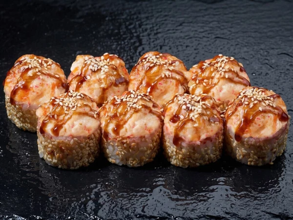 ЗАПЕЧЕННЫЙ РОЛЛ С ЛОСОСЕМ И КРЕВЕТКОЙ